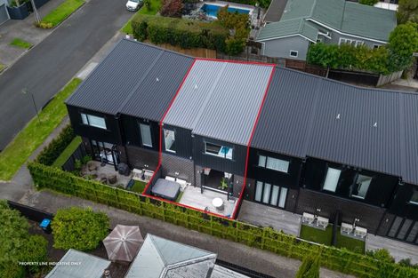Photo of property in 18b St Michaels Avenue, Point Chevalier, Auckland, 1022