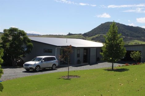 Photo of property in 81 Jumna Road, Maungaturoto, 0587