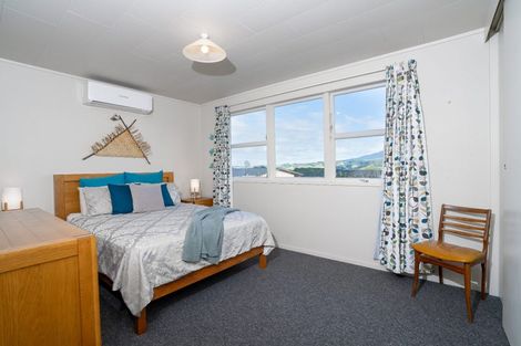 Photo of property in 6 Manukau Road, Raglan, 3225