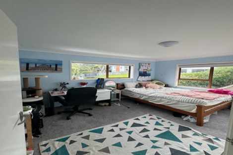 Photo of property in 74 Alexander Street, Cockle Bay, Auckland, 2014