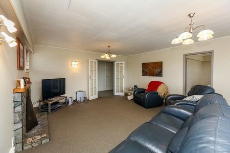 Photo of property in 73 Vivian Street, New Plymouth, 4310