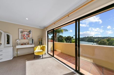 Photo of property in 20 Kingfisher Grove, Greenhithe, Auckland, 0632