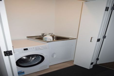 Photo of property in 48 Helena Street, Massey, Auckland, 0614