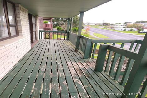 Photo of property in 10 Hartis Avenue, Huntly, 3700