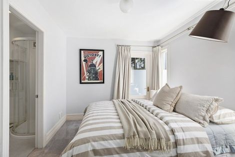 Photo of property in 12b Hobson Street, Thorndon, Wellington, 6011