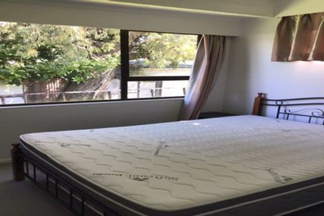 Photo of property in 2/5 Nelson Avenue, Northcote Point, Auckland, 0627