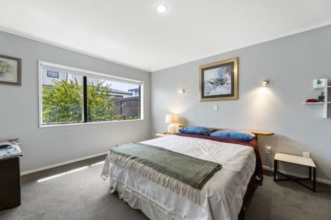 Photo of property in 2 Finlowe Way, Otumoetai, Tauranga, 3110