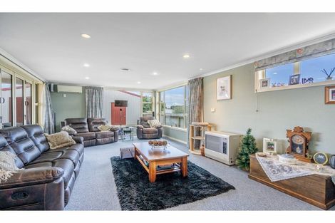 Photo of property in 134 Ferry Road, Edendale, 9825