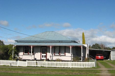 Photo of property in 43 Sydney Street, Takapau, 4203