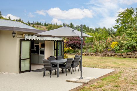 Photo of property in 44 Letts Gully Road, Letts Gully, Alexandra, 9393