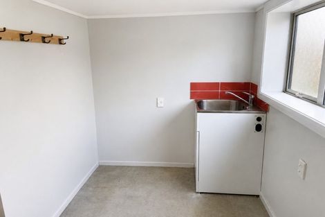 Photo of property in 16 Kinmont Crescent, Kinmont Park, Mosgiel, 9024