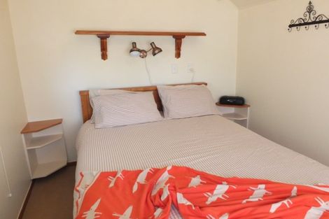 Photo of property in 22 Dewe Terrace, Foxton Beach, Foxton, 4815