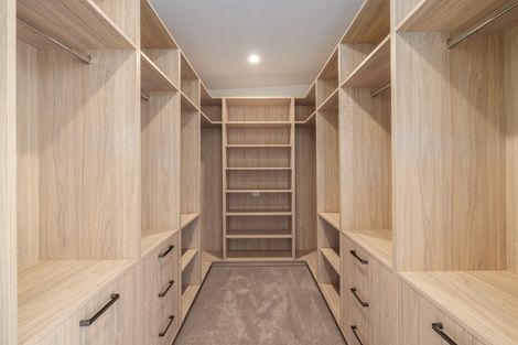 Photo of property in 32 O'connor Place, Burnside, Christchurch, 8053