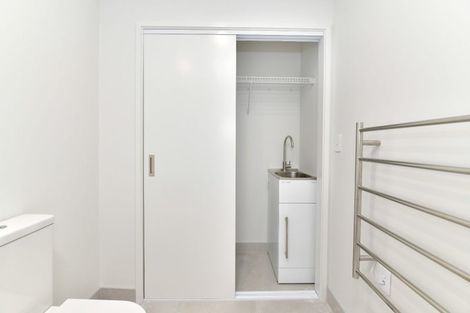 Photo of property in 31 Maraeariki Avenue, Orewa, 0931