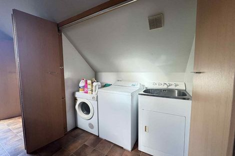 Photo of property in 7a Alva Street, Dunedin Central, Dunedin, 9016