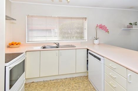 Photo of property in 1/348 Great South Road, Opaheke, Papakura, 2113