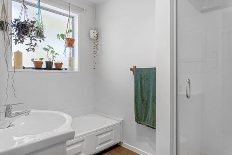 Photo of property in 63 Orrick Crescent, Avondale, Christchurch, 8061