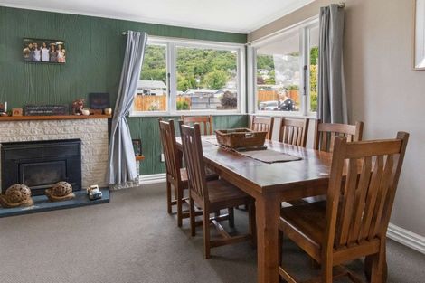 Photo of property in 11 Matuku Street, Selwyn Heights, Rotorua, 3015
