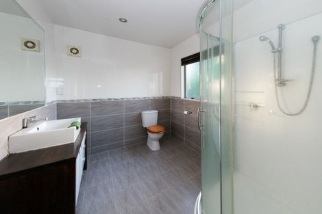 Photo of property in 30 Cherrywood Crescent, Northpark, Auckland, 2013