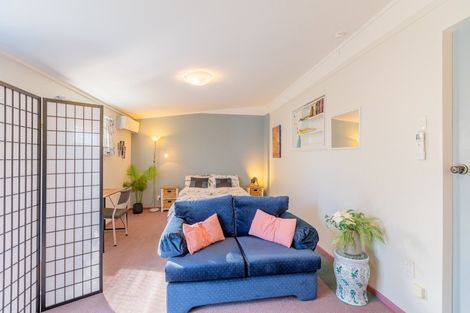 Photo of property in 36 Moana Road, Paraparaumu, 5032