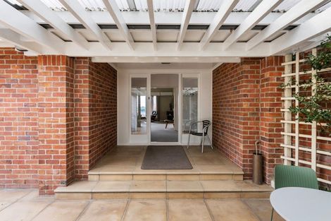 Photo of property in 9 Cathedral Place, Parnell, Auckland, 1052