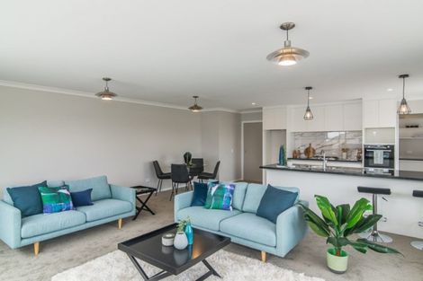 Photo of property in 1 Seagrass Place, Otaki Beach, Otaki, 5512