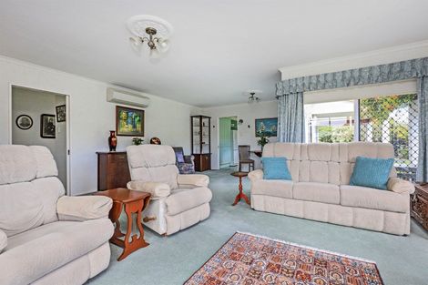 Photo of property in 9 Malbec Way, Greenmeadows, Napier, 4112