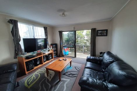 Photo of property in 6 Solveig Place, Randwick Park, Auckland, 2105