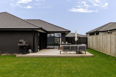 Photo of property in 120 Churcher Street, Maewa, Feilding, 4702