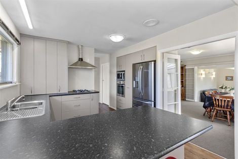 Photo of property in 42 Bevington Street, Avonhead, Christchurch, 8042