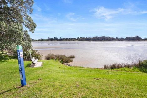 Photo of property in 44 Athenree Road, Athenree, Katikati, 3177