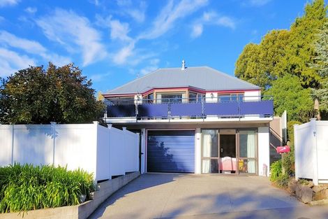 Photo of property in 13a Parau Avenue, Diamond Harbour, 8972