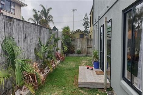 Photo of property in 21b Golf Road, Mount Maunganui, 3116