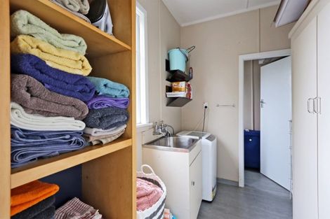 Photo of property in 100 Barden Street, Mayfair, Hastings, 4122