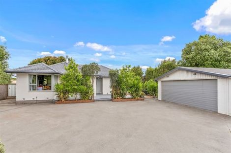 Photo of property in 49 Kathleen Crescent, Hornby, Christchurch, 8042