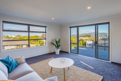 Photo of property in 7 Caterer Lane, Paraparaumu, 5032