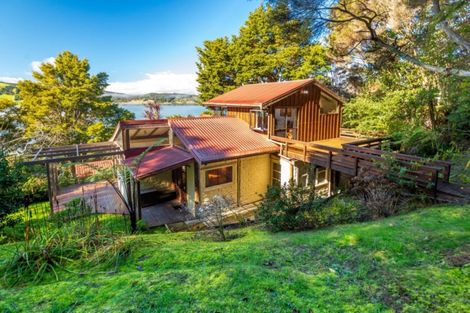 Photo of property in 25 Yarborough Street, Kohukohu, 0491