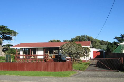 Photo of property in 41 Rangiuru Road, Otaki Beach, Otaki, 5512