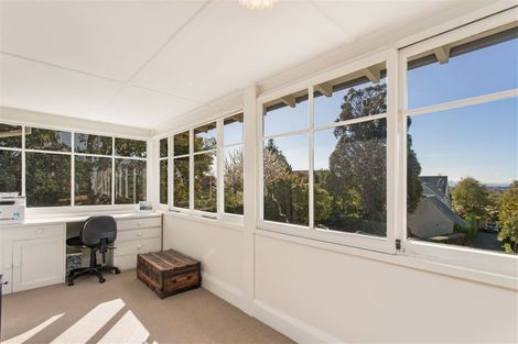 Photo of property in 2 Gwynfa Avenue, Cashmere, Christchurch, 8022