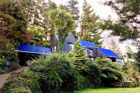 Photo of property in 236 Moores Valley Road, Wainuiomata, 5373