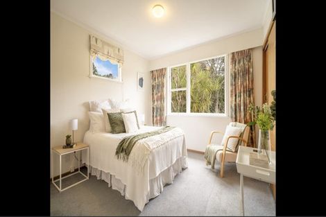 Photo of property in 3 South Street, Tawa, Wellington, 5028