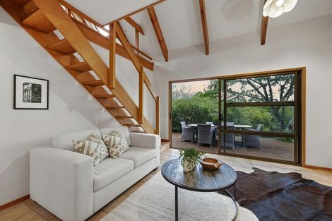 Photo of property in 39 Robinson Road, Whitianga, 3510