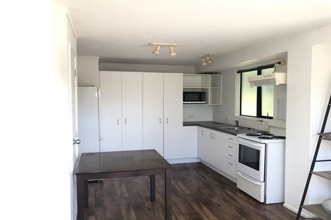 Photo of property in 1/13a Kitewao Street, Northcote, Auckland, 0627