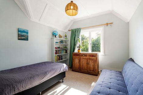 Photo of property in 47 Wallace Place, Westown, New Plymouth, 4310