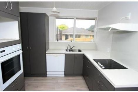 Photo of property in 1/14 Cezanne Place, New Lynn, Auckland, 0600