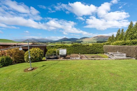 Photo of property in 101 Main Road, Clinton, 9534