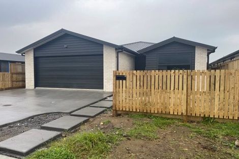 Photo of property in 6 Inaka Place, Poike, Tauranga, 3112