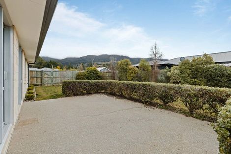 Photo of property in 25 Little Maude Drive, Lake Hawea, Wanaka, 9382