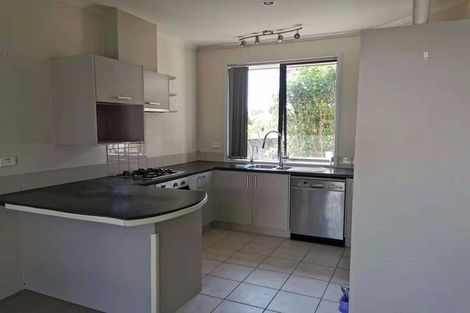 Photo of property in 87 Sturges Road, Henderson, Auckland, 0612