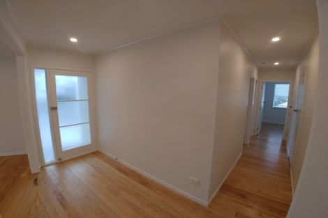 Photo of property in 89 Lauderdale Road, Birkdale, Auckland, 0626